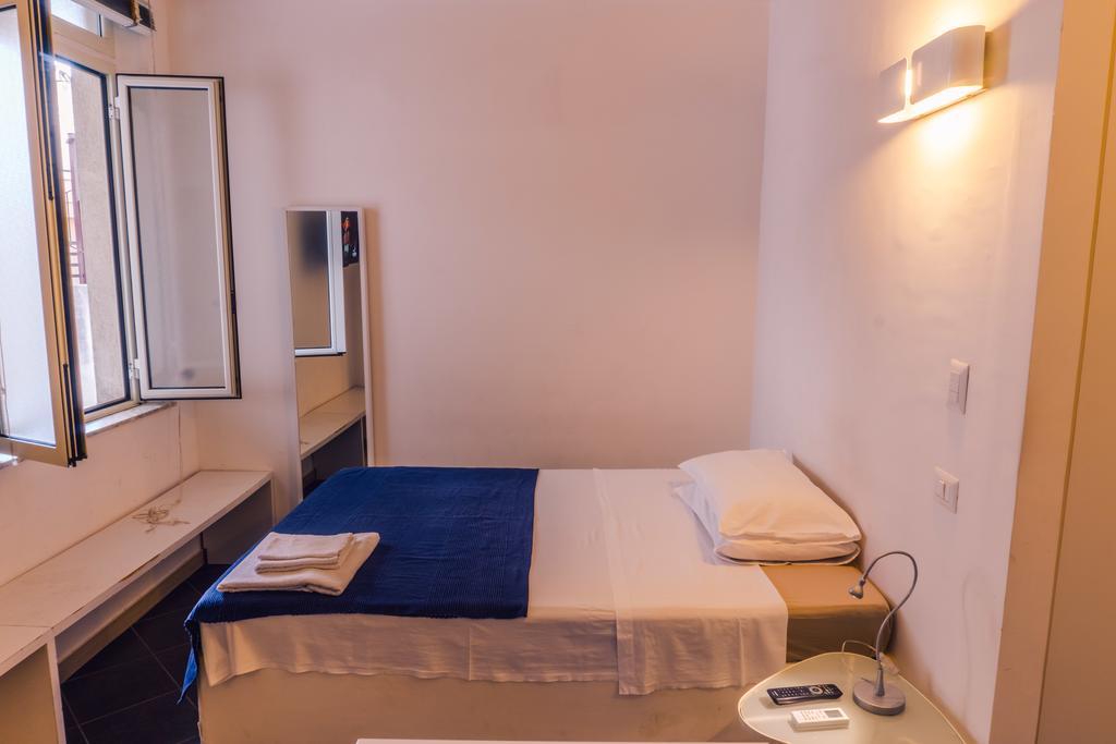 Solobed Apartment Reggio Calabria Exterior foto